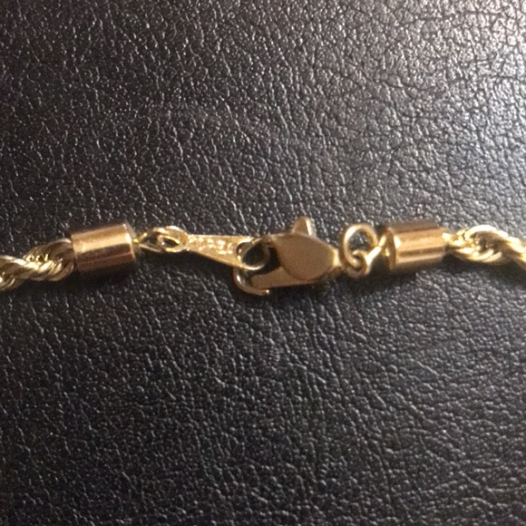 18 in gold rope Chain - Picture 3 of 5